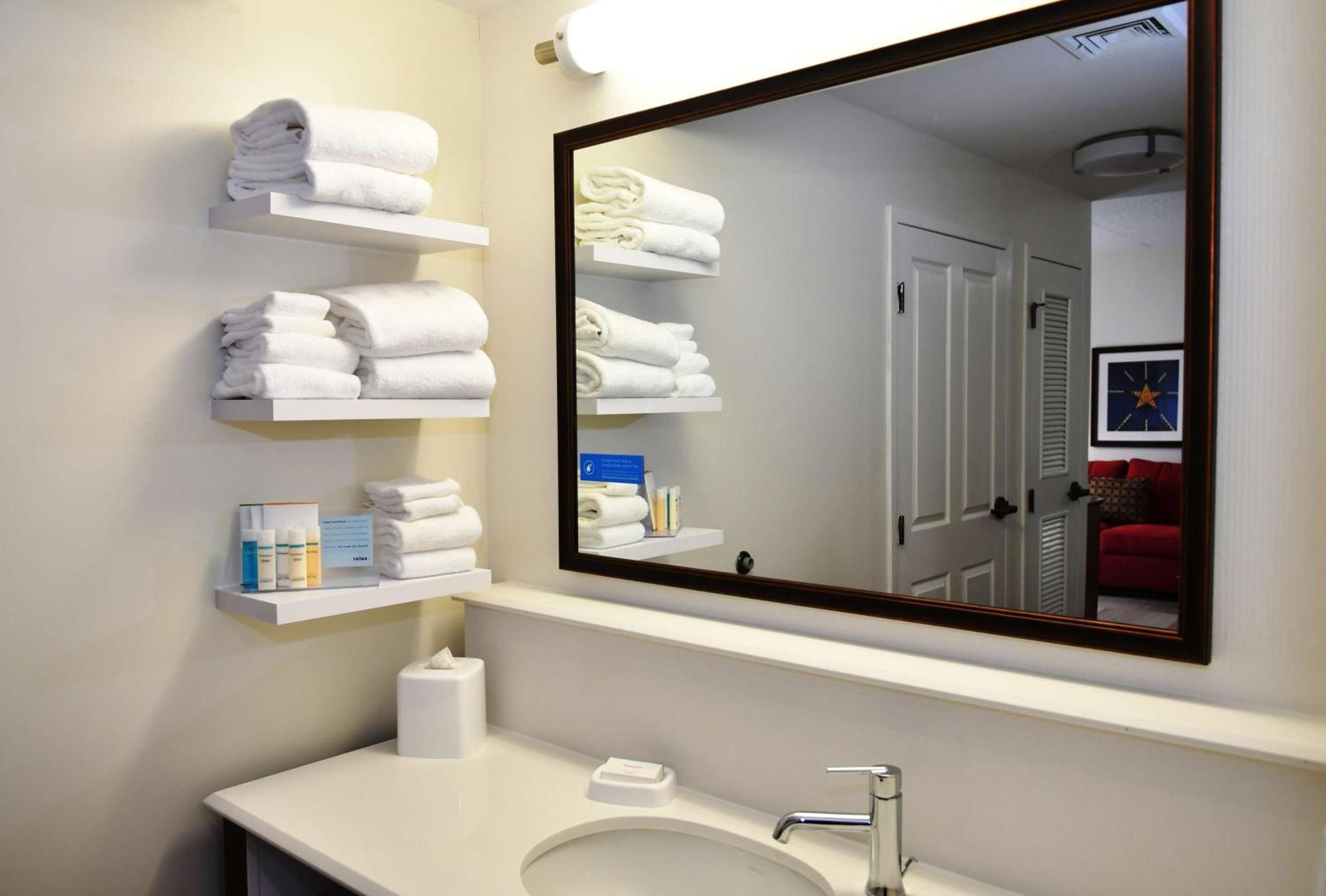 Hampton Inn & Suites Bethlehem Eksteriør billede